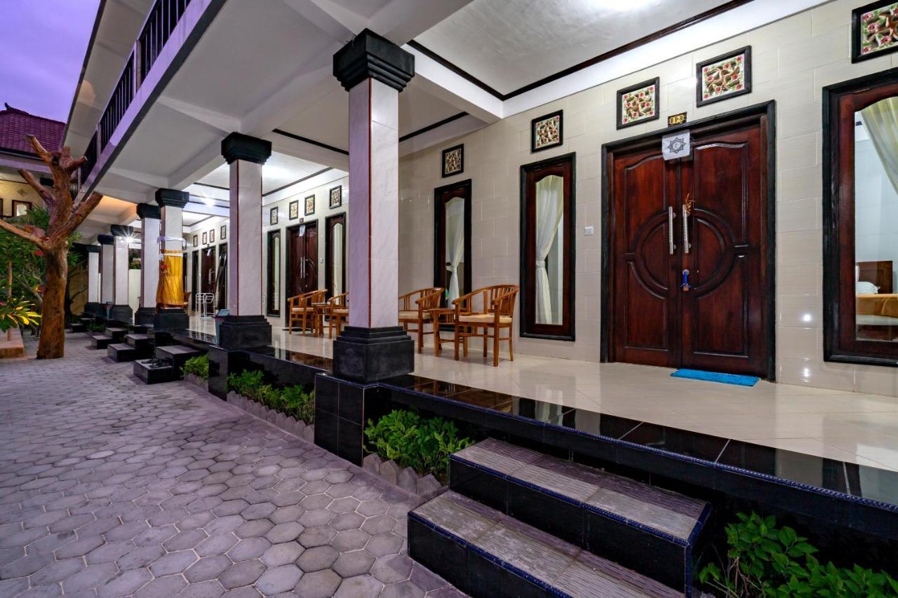 Megacahya Bungalow Lembongan Exterior photo