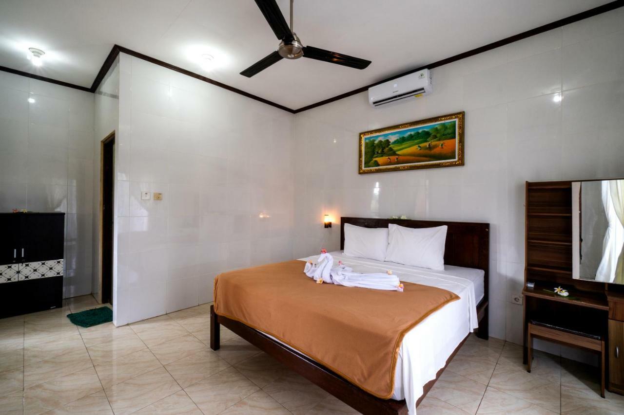 Megacahya Bungalow Lembongan Exterior photo
